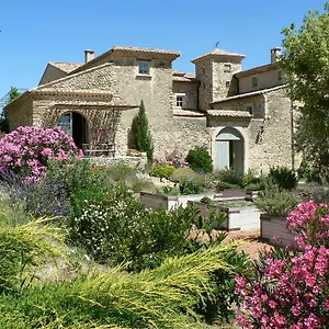 https://domaine-de-provensol.hotels-rhonealpes.com